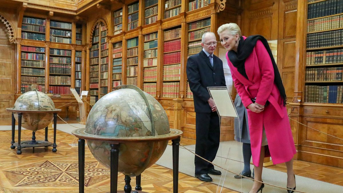 Pierwsza Dama nie otrzymuje wynagrodzenia. Prezydent zarabia 20 tys. zł miesięcznie