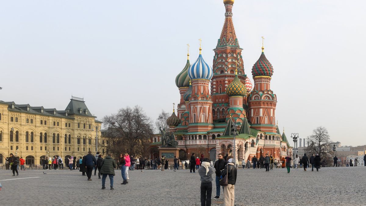 MOSCOW, RUSSIA - 2025/03/10: People stroll on red Square at the Kremlin near the Middle Shopping malls and the Cathedral of the Intercession of the Blessed Virgin Mary. (Photo by Daniel Felipe Kutepov/SOPA Images/LightRocket via Getty Images)