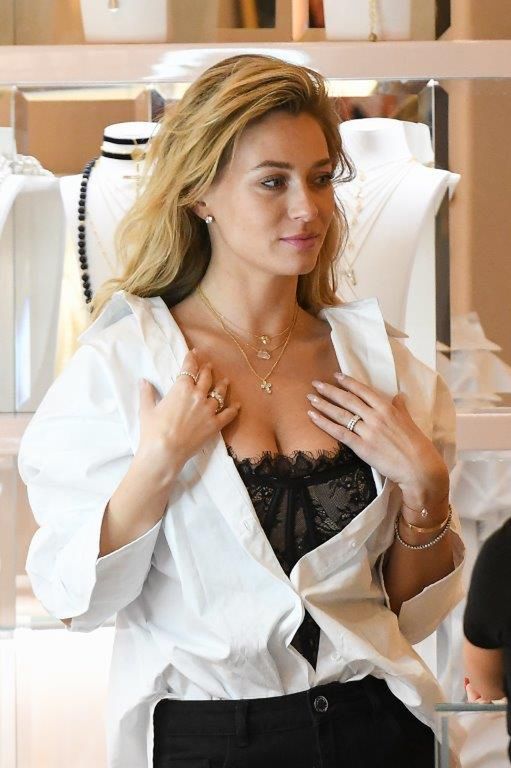 Marcelina Zawadzka i jej partner w butiku