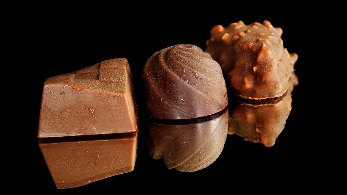 Cukierki w czekoladzie o niskiej zawartości cukru lub kalorii