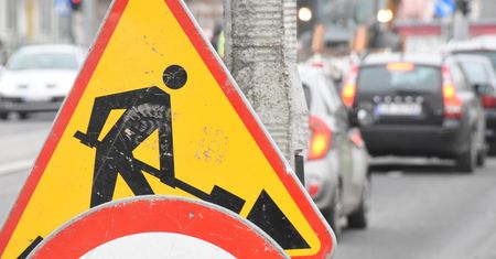 Kierowców czeka "śliska" zima? Drogowcy mówią o poważnych brakach