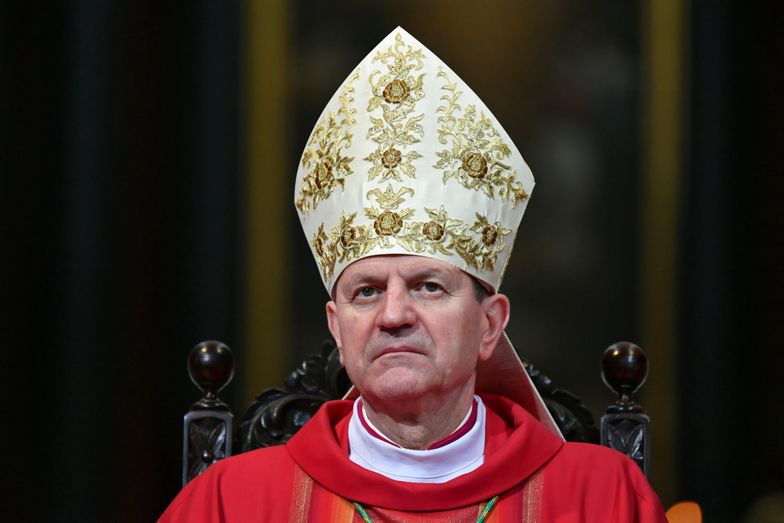 Arcybiskup chce, by księża uczyli młodzież o seksualności. Mówi też o "nagonce na Kościół"