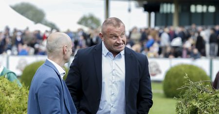 Wpadka Mariusza Pudzianowskiego. Potrzebna była koparka