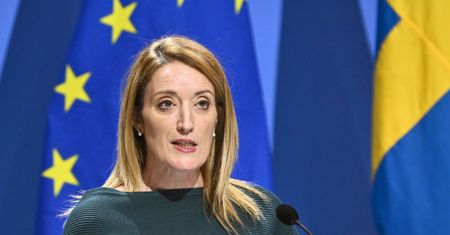 Procedura odwołania rozpoczęta. "Zaatakowano Parlament Europejski"