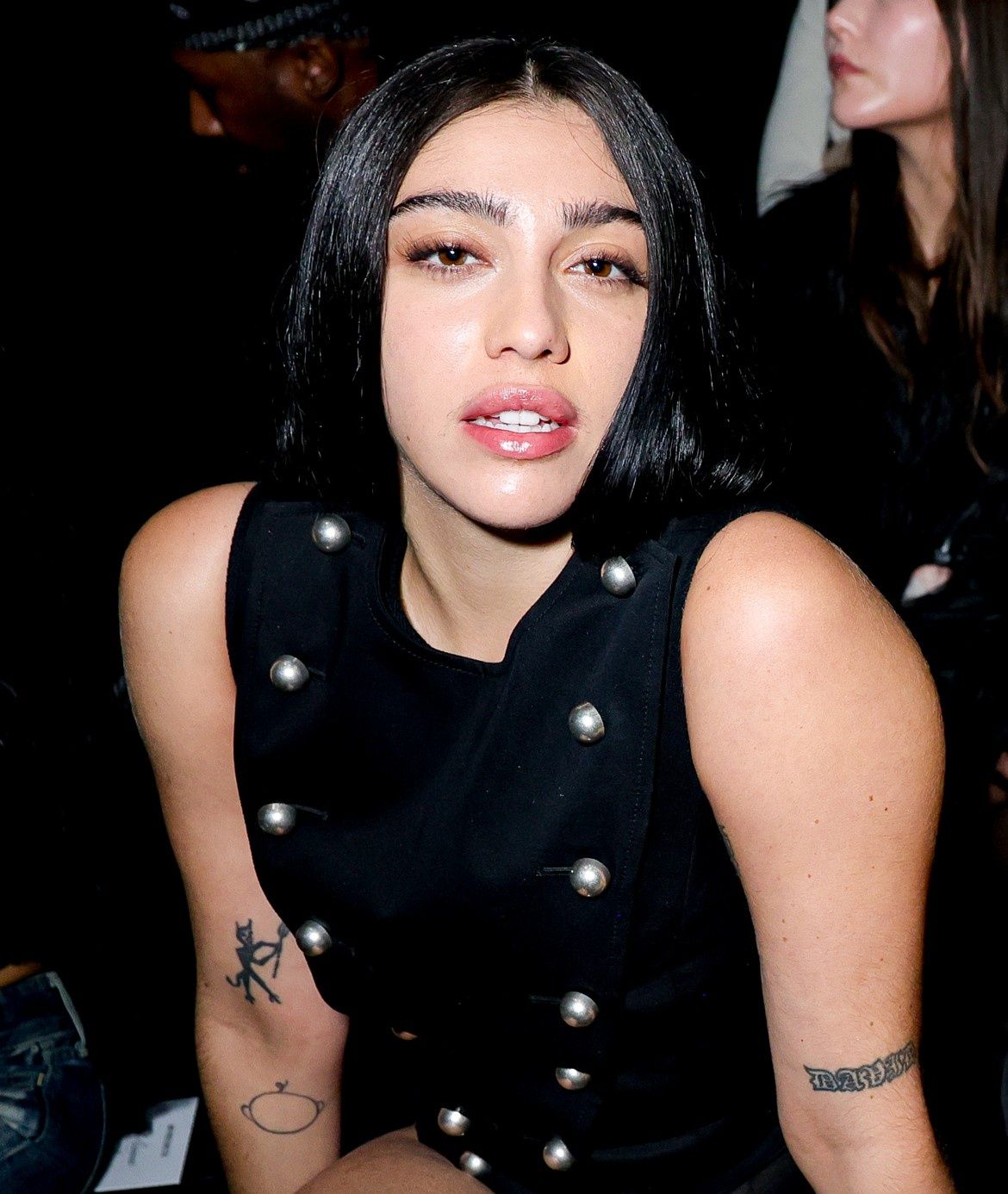 Lourdes Leon na Tygodniu Mody w Paryżu