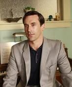 Jon Hamm w improwizowanej komedii