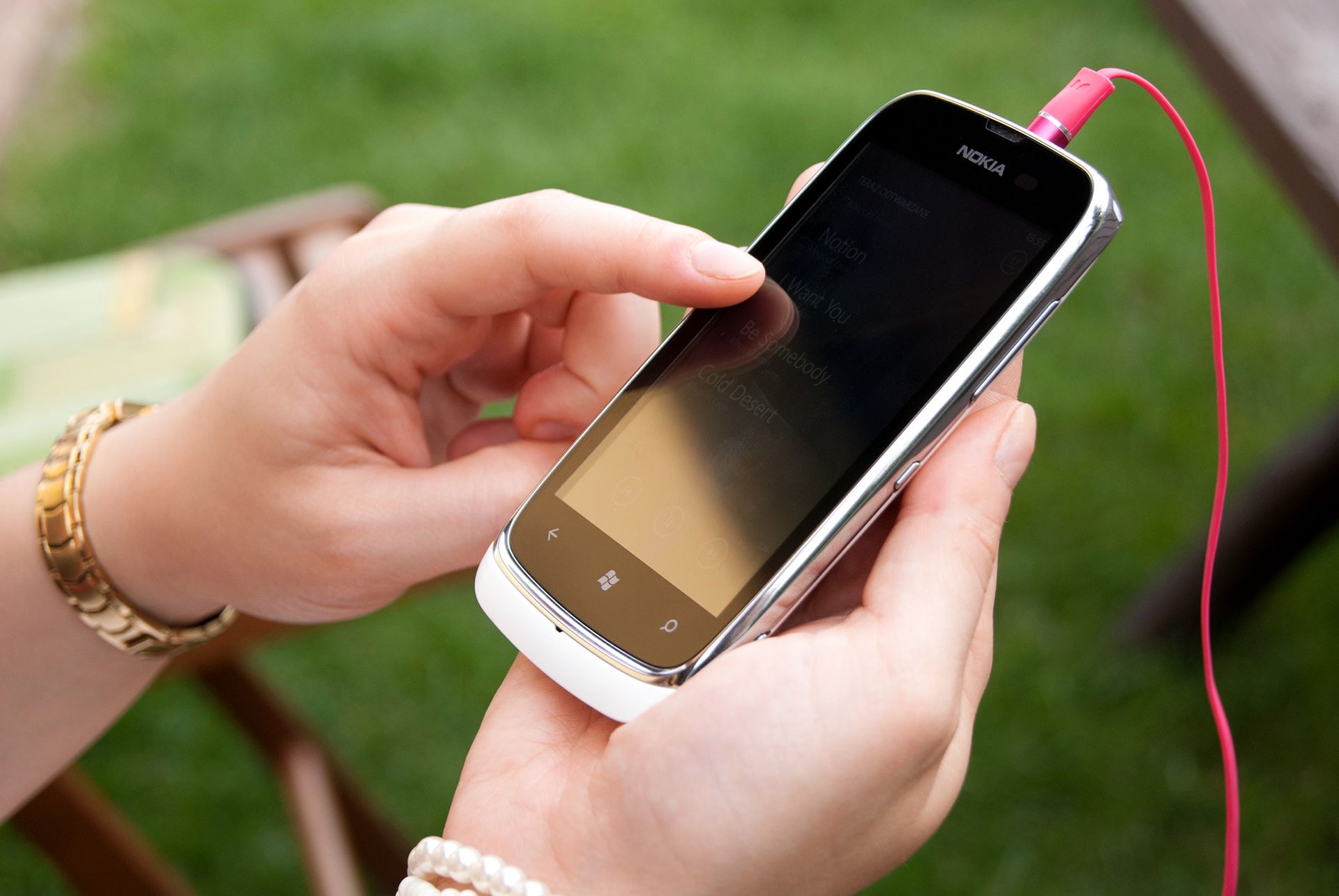 Nokia Lumia 610 - Windows Phone na każdą kieszeń [test] 9