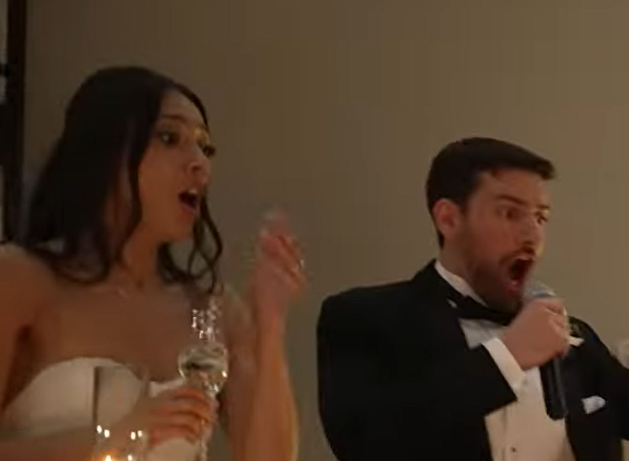 Surprise during wedding. Everyone was shocked