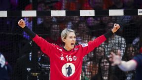 Ma 45 lat. Została wyróżniona na MŚ