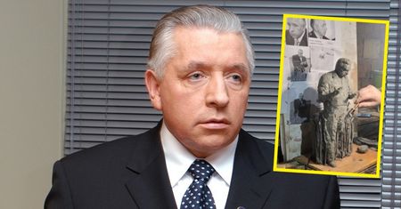 Chcą postawić Lepperowi pomnik. "Jemu się to po prostu należy"