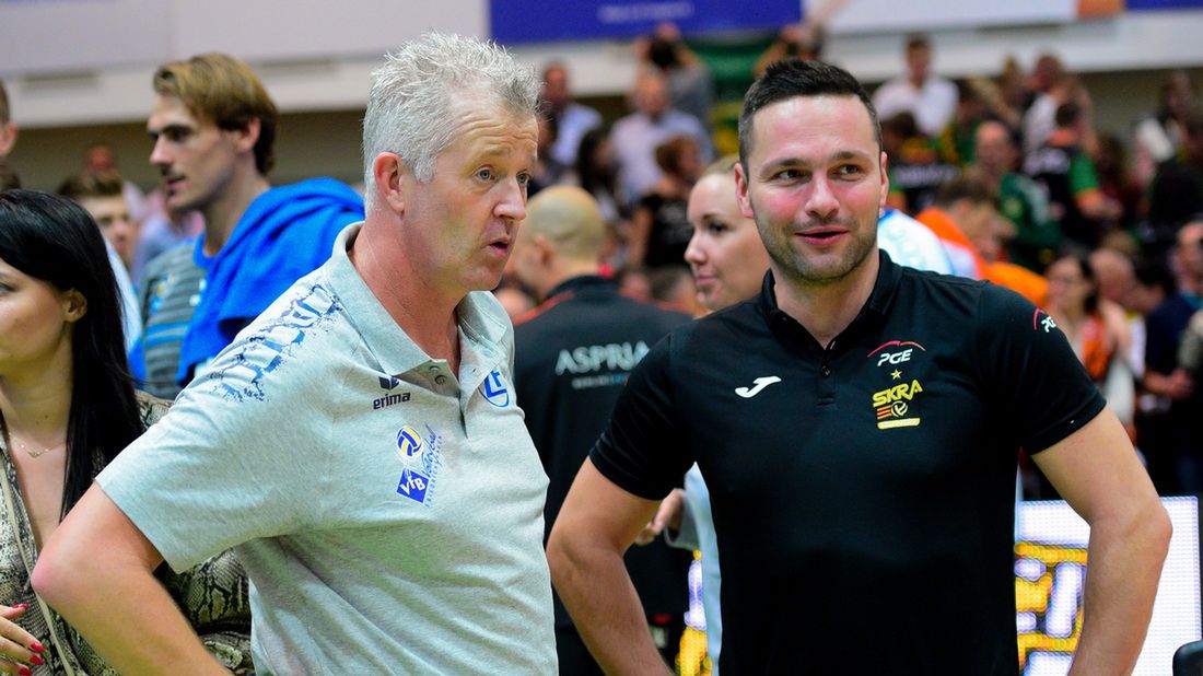 trener Vital Heynen (z lewej) i fizjoterapeuta Tomasz Pieczko (z prawej)