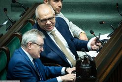 "Nie znam tematu", "proszę pytać ministra". PiS unika pytań o ruch Glińskiego, opozycja ma plan