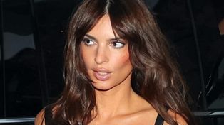 Ratajkowski znów w odważnym wydaniu. Taką kreację wybrała na galę VMA