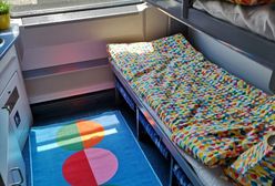 Wagon w stylu IKEA. Podróż w takich warunkach mija zdecydowanie przyjemniej