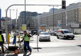 Zagadka z łopatą i asfaltem. Warszawski ZDM szuka pracownika