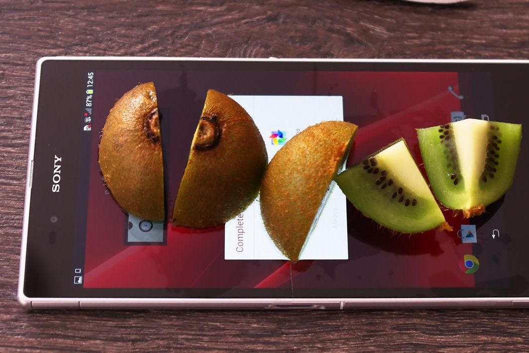 Flagowiec od Sony jednak raz w roku? Walka na rynku jest coraz trudniejsza