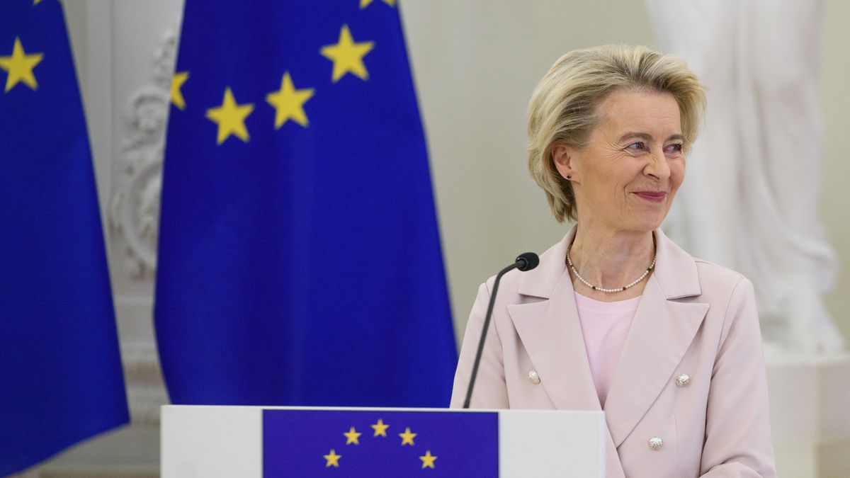 VILNIUS, LITHUANIA - 2025/02/09: European Commission President Ursula von der Leyen gives a statement at the Presidential palace in Vilnius. Official ceremonies marking Baltic Energy Independence Day took place in Vilnius, attended by the presidents of Lithuania, Latvia, Estonia, and Poland, as well as European Commission President Ursula von der Leyen. In her speech, von der Leyen emphasized the significance of the milestone, stating, "Today, we celebrate the Baltic States' energy independence. Europe is following your leadphasing out reliance on Russian energy." The event symbolized the full synchronization of the Baltic electricity grid with the European system, ending decades of dependence on Russia. (Photo by Yauhen Yerchak/SOPA Images/LightRocket via Getty Images)