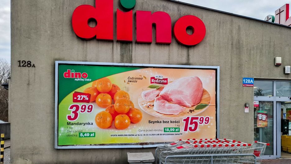 Dino rezygnuje z jaj z chowu klatkowego 