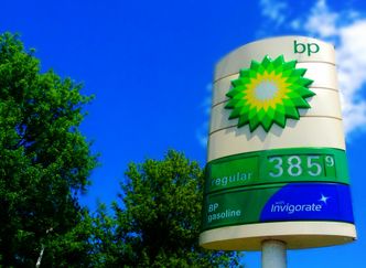 Tania ropa zabolała BP. Zysk spadł o ponad 90 procent