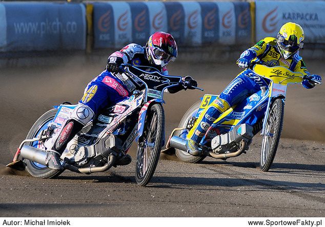 Tomasz Gollob (żółty) i Greg Hancock (czerwony) dali pokaz speedway'a na najwyższym poziomie