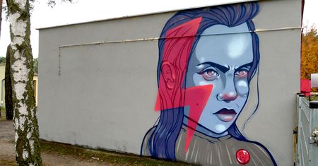 Polityczny mural w Pile