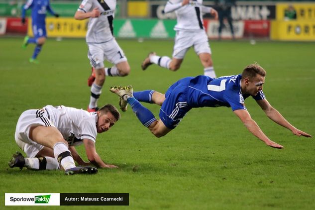 Mecz Ruch - Legia na żywo w TV i online o godzinie 20:30