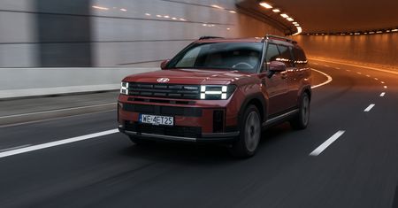 Test: Hyundai Santa Fe 1,6 l PHEV - brakuje mu tylko jednego