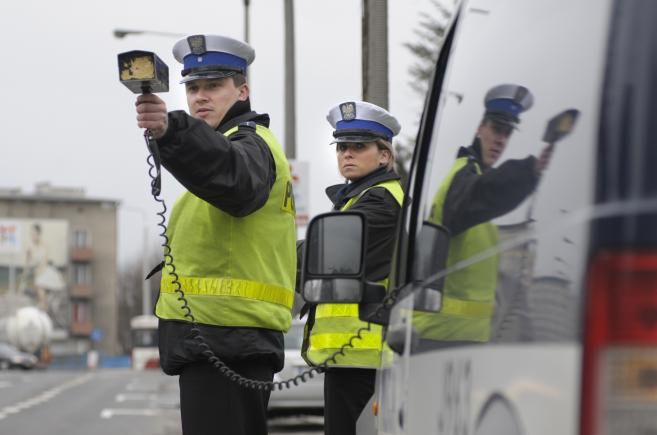 Dużo lepsze statystyki w zniczowy weekend