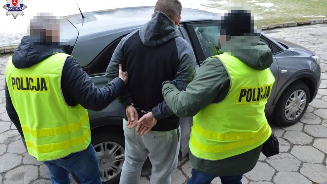 W ręce prawdziwych policjantów wpadł fałszywy policjant | fot. KPP Krasnystaw