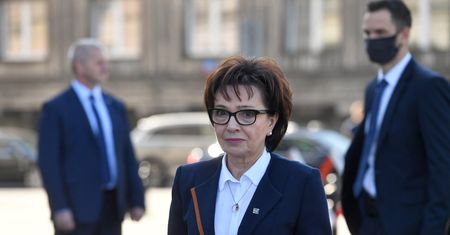 Co grozi Elżbiecie Witek? Były premier o scenariuszach
