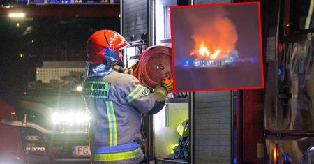 Pożar w klubie muzycznym. Ogień gasiło ponad 40 zastępów straży