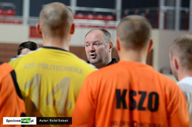 Trener Aleksander Malinowski poprowadzi zespół KSZO w nowym sezonie.