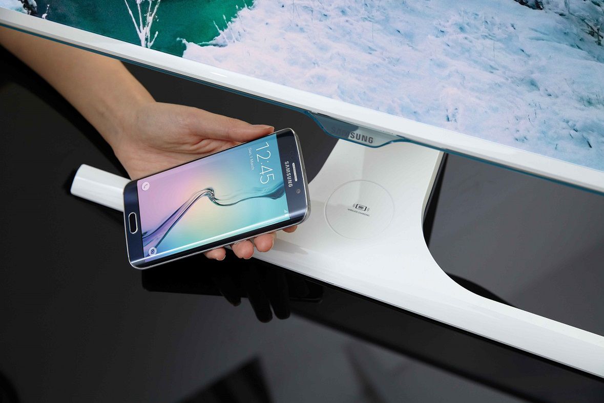 W Polsce pojawił się monitor-ładowarka Samsunga