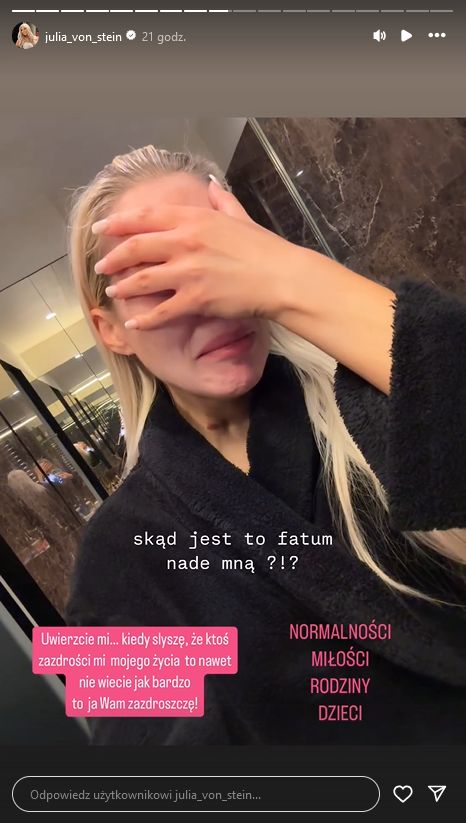 Julia von Stein zalewa się łzami na Instastories