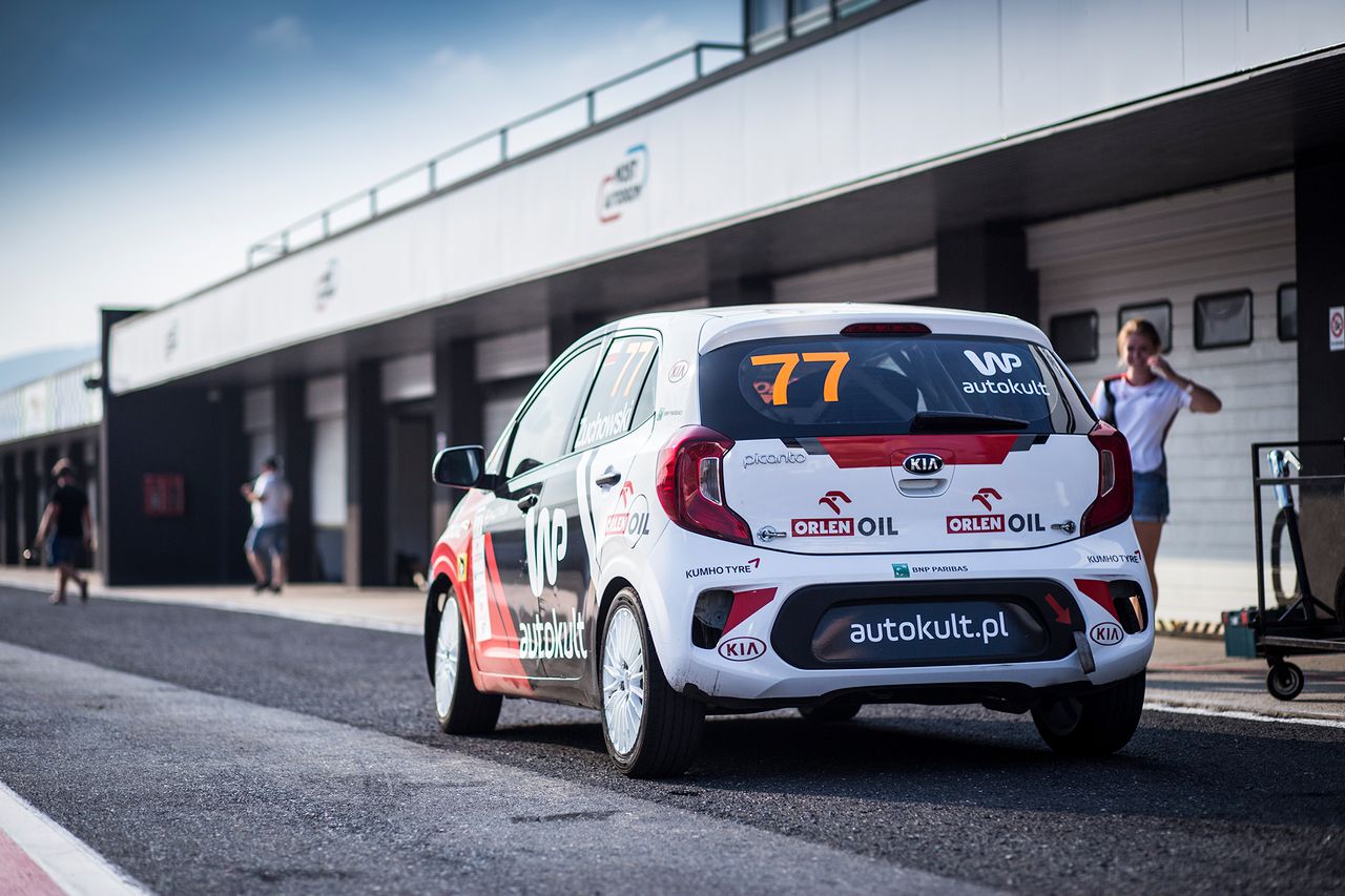 Kia Picanto z Kia Platinum Cup. Test najważniejszego auta wyścigowego w Polsce