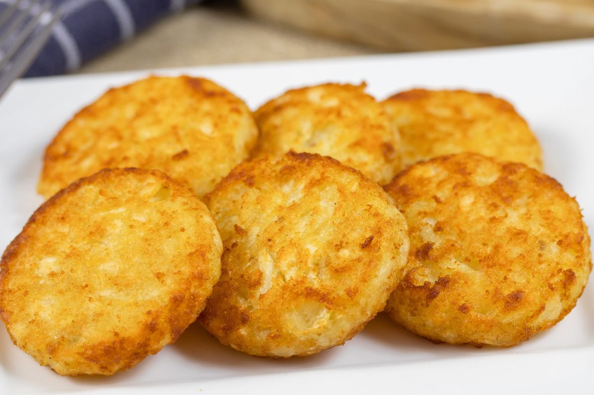 Revolutionize your dinner with crispy battered potato slices