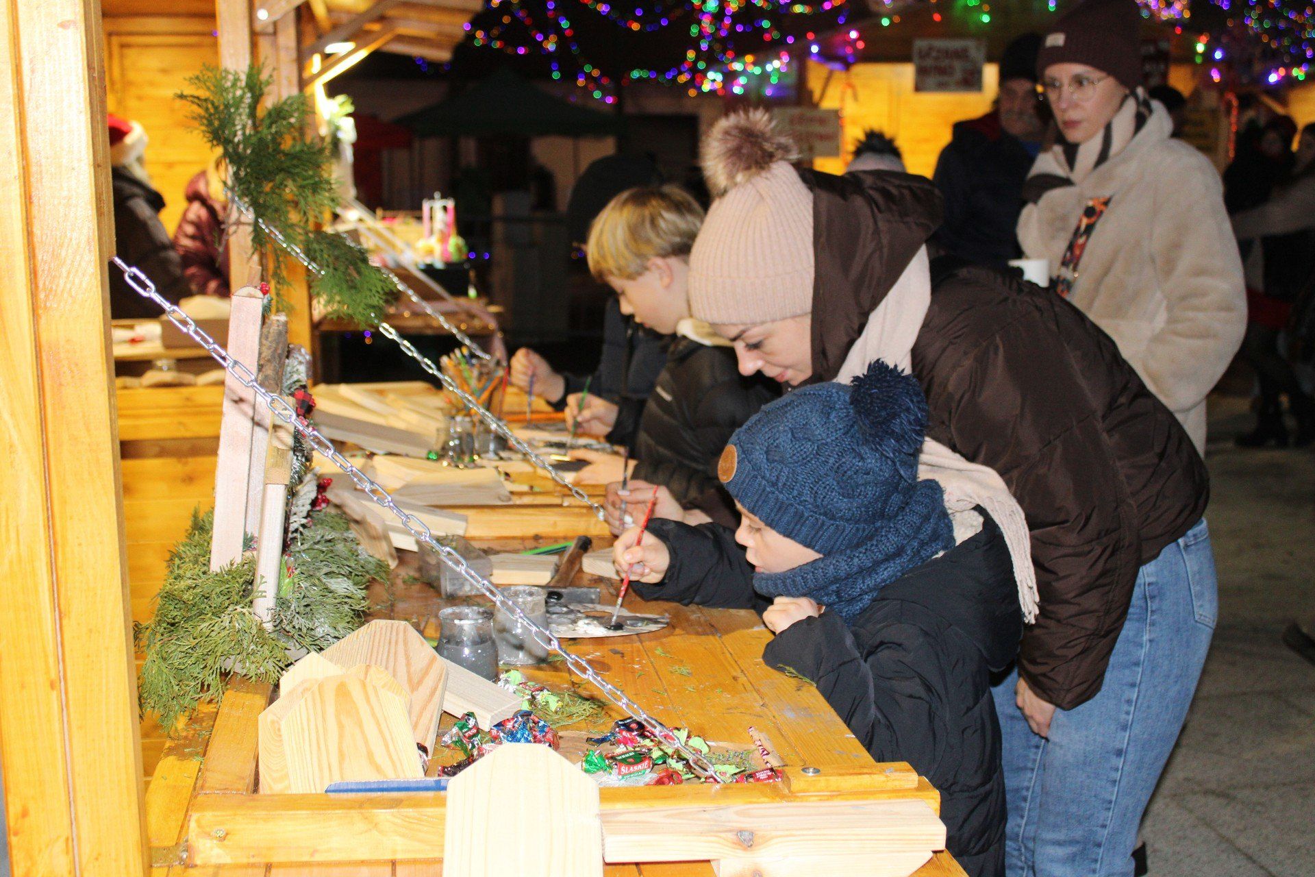 Za nami Jarmark Świąteczny w Opalenicy. Wydarzenie zwieńczył koncert zespołu Feel.