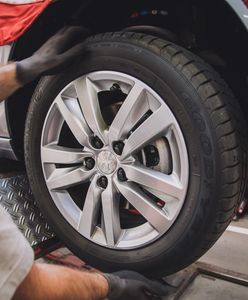 Od 1 listopada obowiązek wymiany opon? Wyjaśniamy