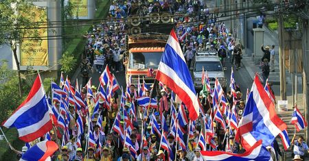 Protesty w Tajlandii. Premier opuściła Bangkok