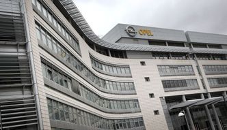 Polscy pracownicy Opla wyrzuceni z hotelu w Niemczech. Obsługa spakowała ich rzeczy do worków na śmieci