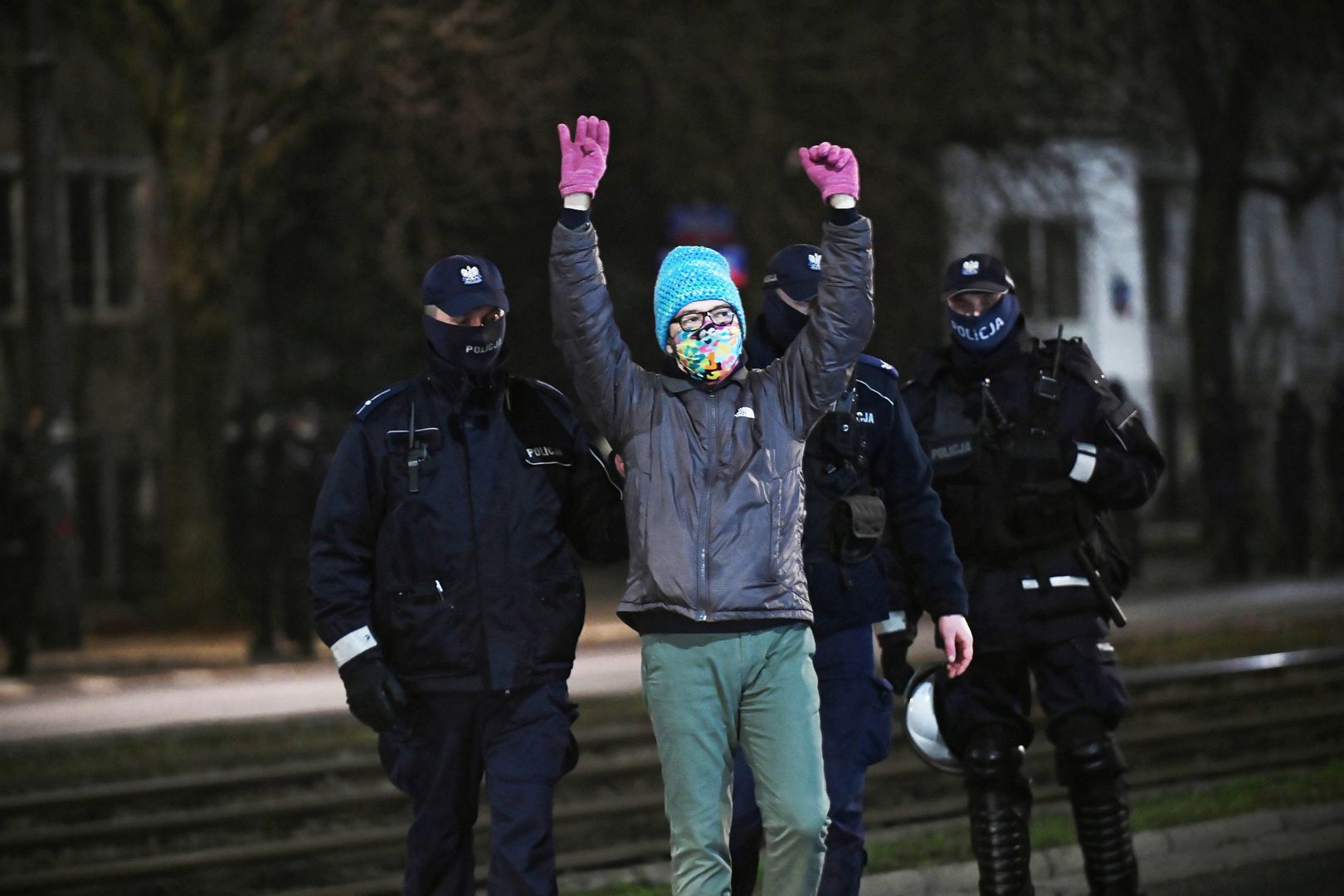 "Sylwester u Kaczyńskiego". Policja: Było 13 osób, z czego 12 służbowo