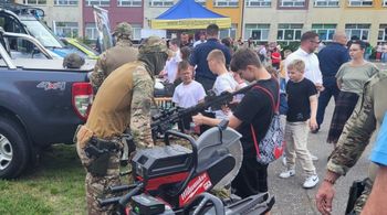 Promowali zawód policjanta podczas pikniku w Radziejowie z okazji Dnia Dziecka 2025
