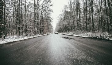 Pogoda. IMGW wydaje ostrzeżenia przed oblodzeniem