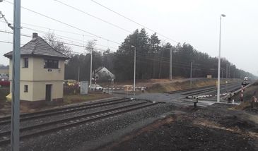 Śląskie. Powstanie bezkolizyjny wiadukt na linii Zawiercie – Częstochowa. Bezpieczniej w ruchu kolejowym i drogowym