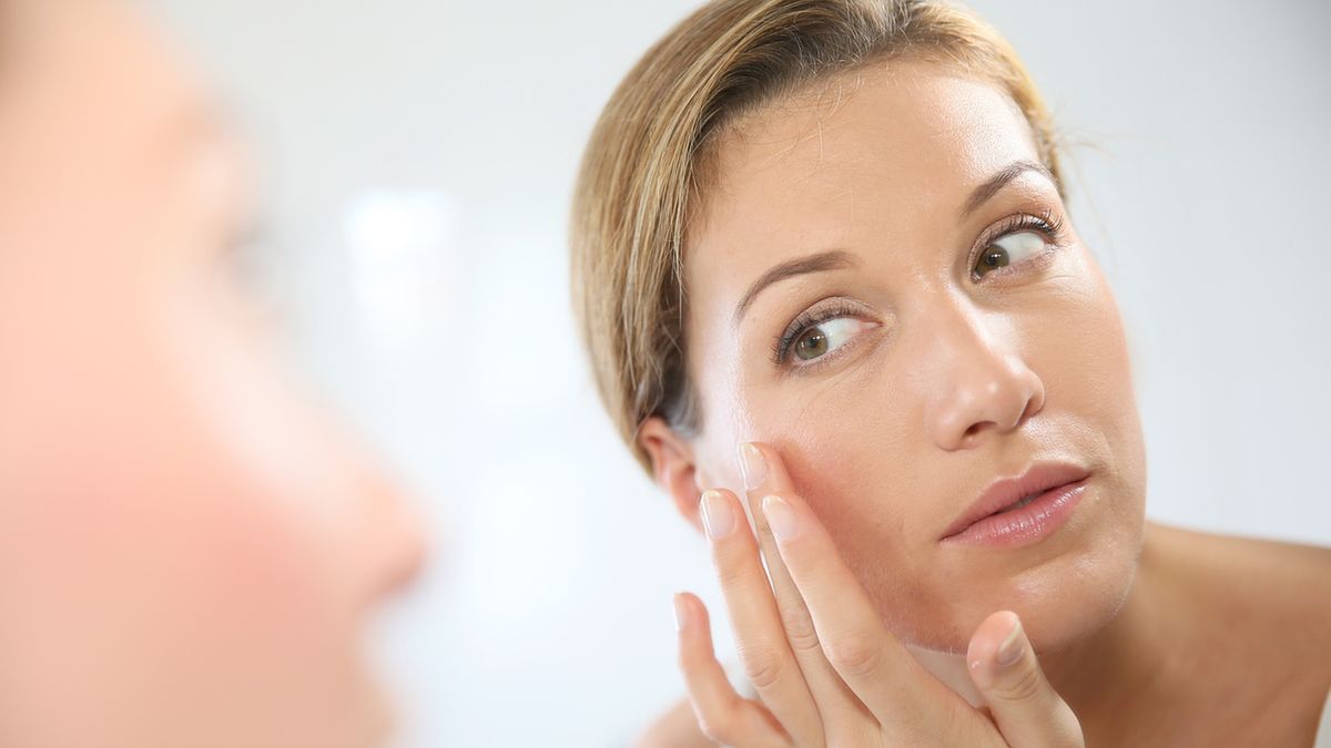 Retix C to zabieg kosmetyczny, który redukuje zmarszczki