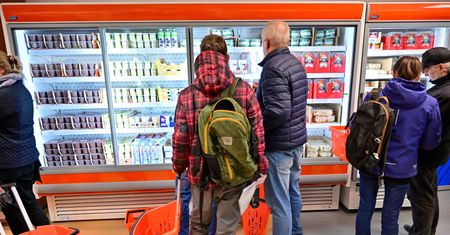 Inflacja uderza w Polaków. "Kupujemy mniej, wydajemy więcej"