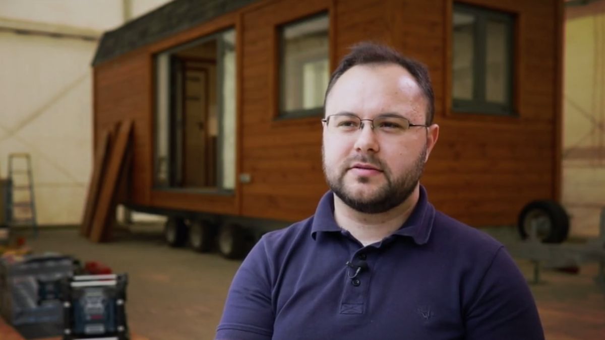 Krystian Scheurer ma alternatywę dla tradycyjnego domu czy mieszkania.