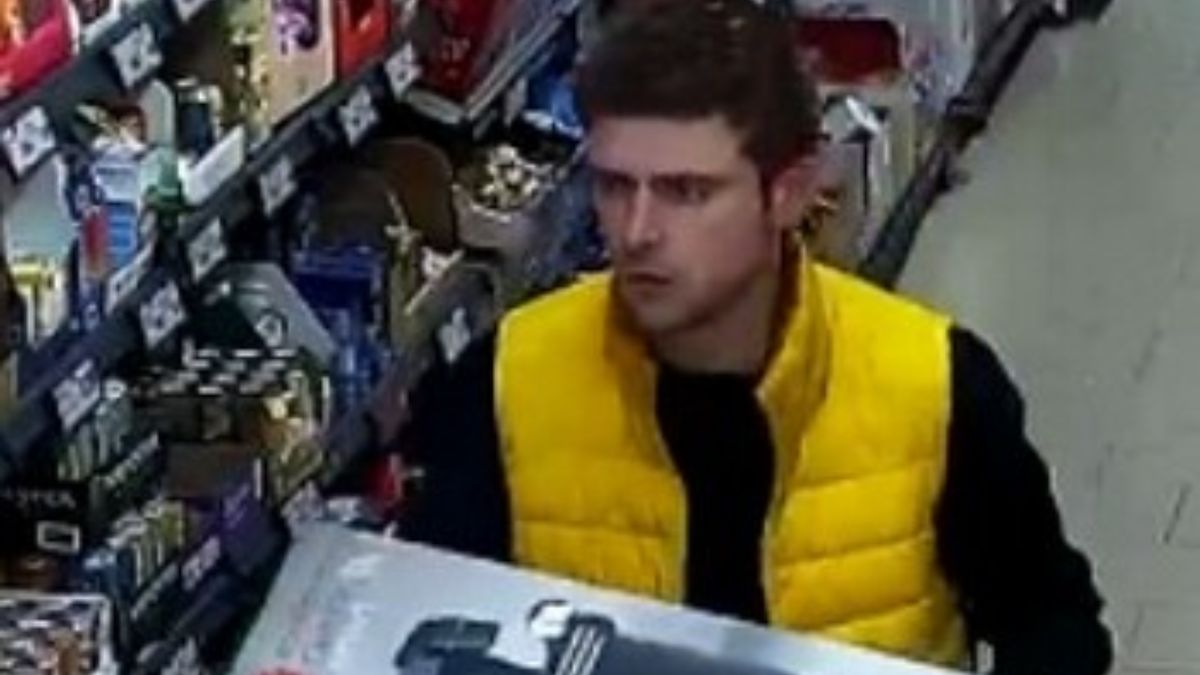 Kradzież w Lidlu. Pokazali wizerunek mężczyzny.