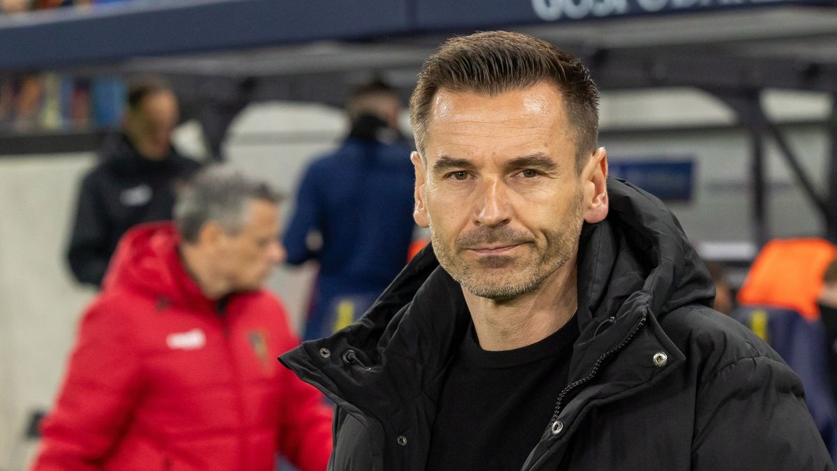 PAP / Jerzy Muszyński / Robert Kolendowicz w czasie meczu Pogoni Szczecin z Cracovią