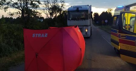 Dramat na drodze. Nie żyje 84-latek